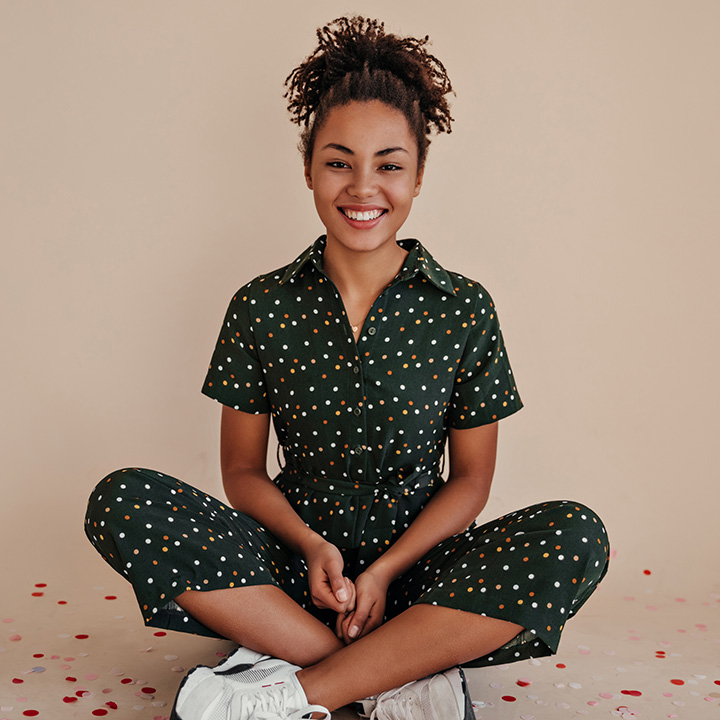 Viya health kenya pretty woman sitting with crossed legs
